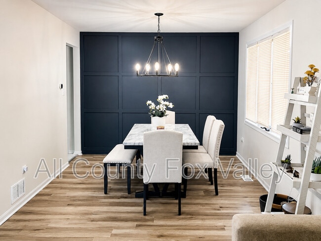 Photo - 9224 S Turner Ave