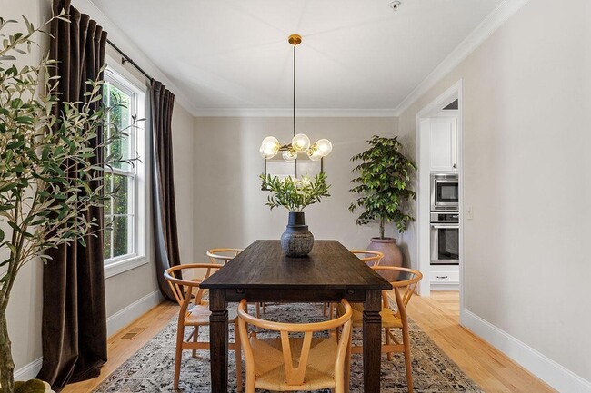 Photo - 2741 Oberlin Rd