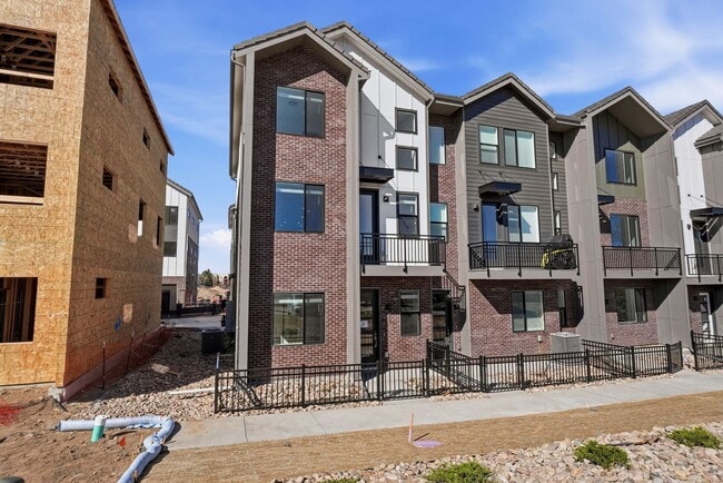 Photo - Park Meadows location near Lone Tree in the heart of Inverness. Easy access to Centennial Jetport