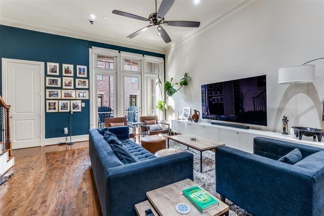 Photo - 2171 Helsminster Dr