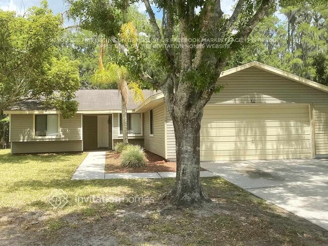 Building Photo - 513 Lakeview Dr