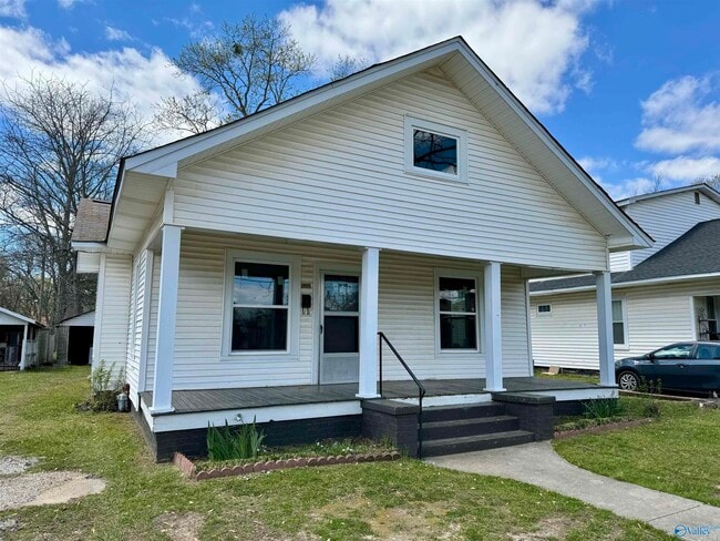 Photo - 505 S Houston St