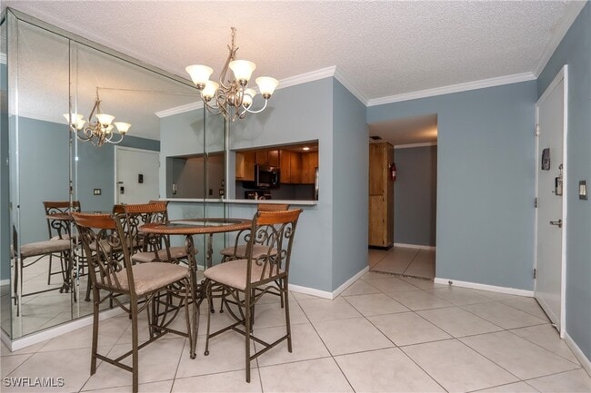 Building Photo - 6110 Whiskey Creek Dr Unit 212