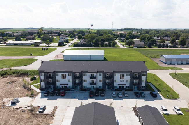 Cross Creek Apartments