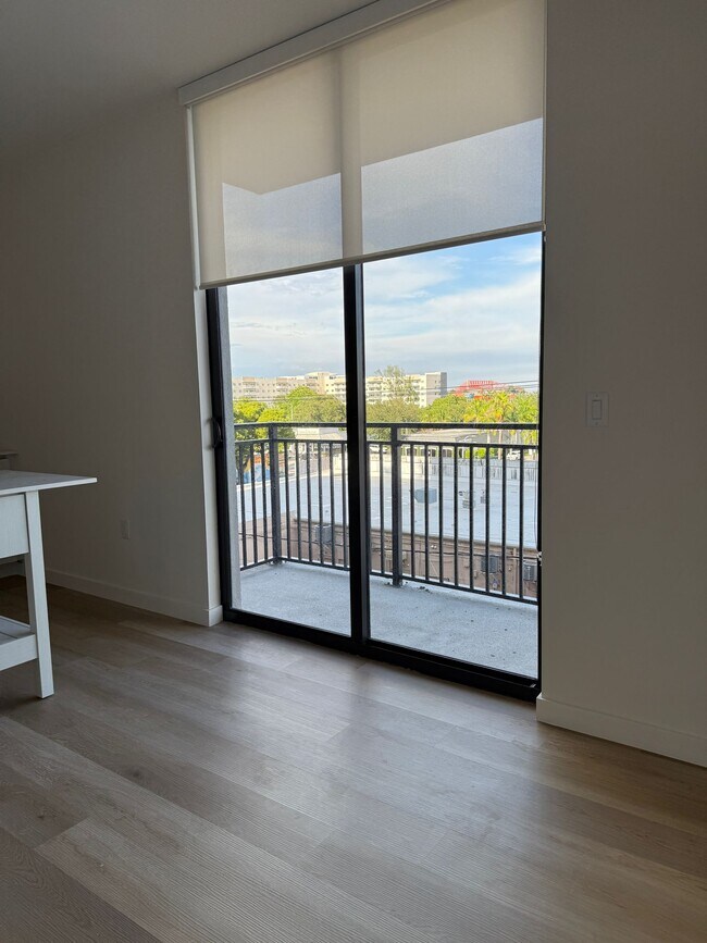 Photo - 241 SW 3rd Ter Unidad A1