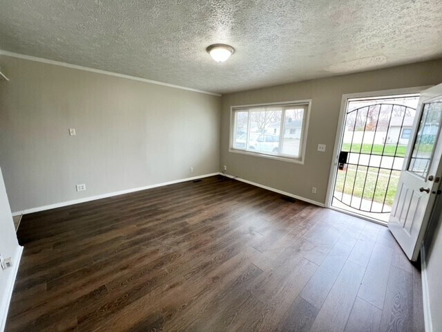 Photo - 2637 N BAZIL AVENUE