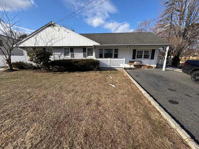 Building Photo - 189 Vanderbilt Ave Unit 1