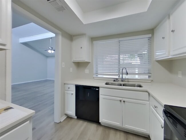 Photo - 16307 Bird Dog Ct