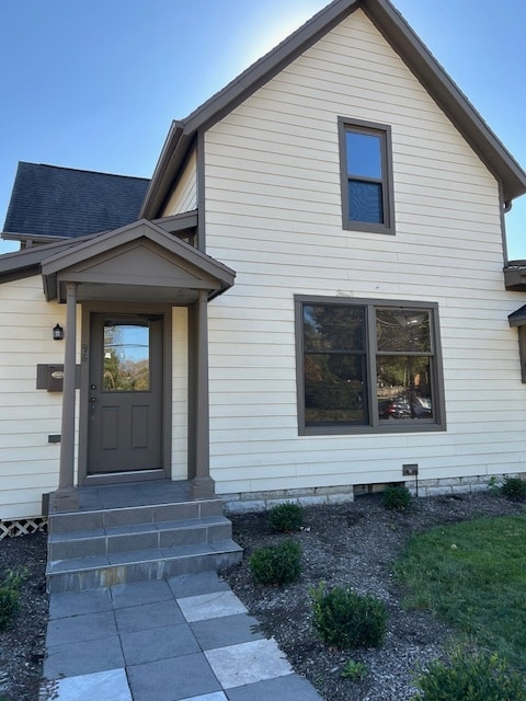 Photo - 96 E Franklin St