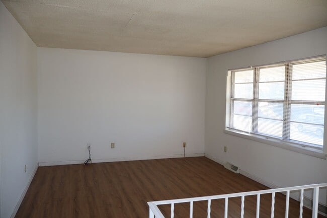 Photo - 2306 Tremaine Dr