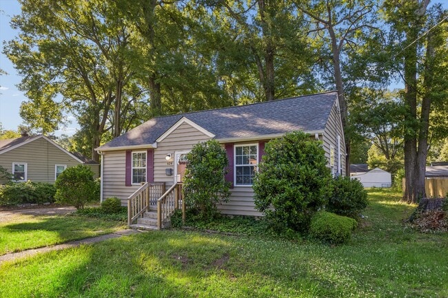Photo - 624 Sterling St