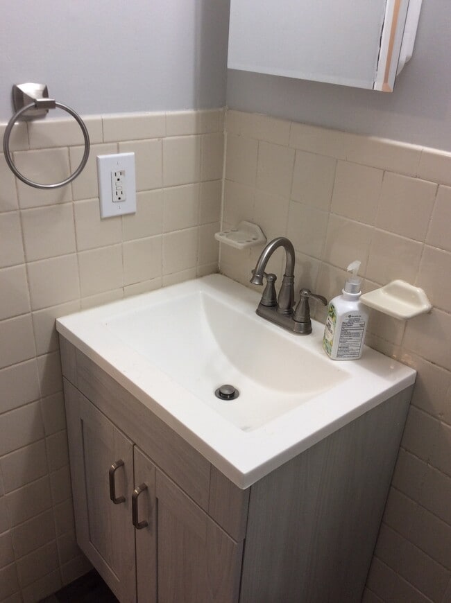 Photo - 10 Donna Ct Unidad 2