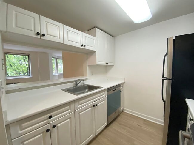 Photo - 20 2nd St Unit 202