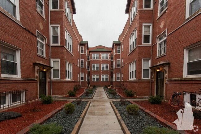 Building Photo - 4425 N Wolcott Ave Unit 3B Rental