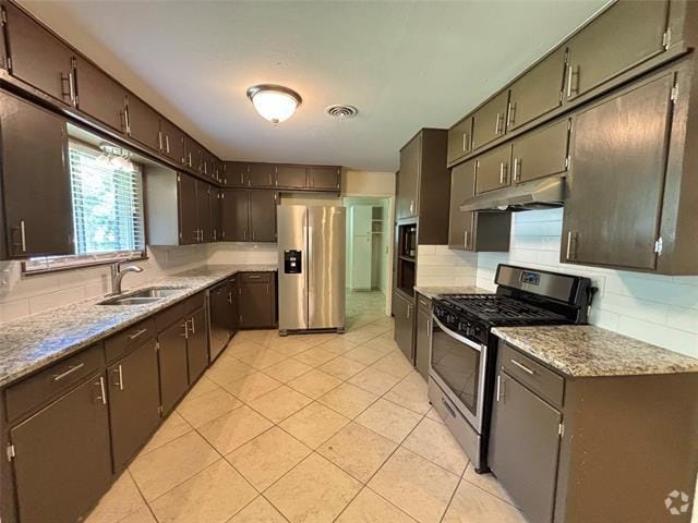 Building Photo - 1121 Park Center St Rental