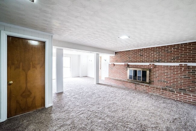 Photo - 4 Bedroom || 3 Bathroom Home with Finished Basement