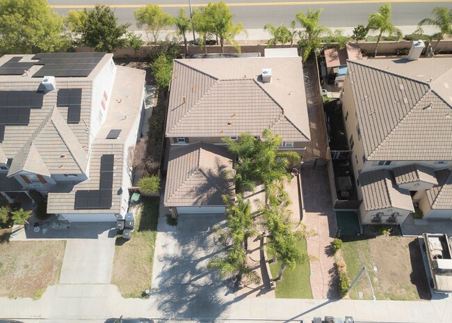 Photo - 1725 Chamberlin Creek Way