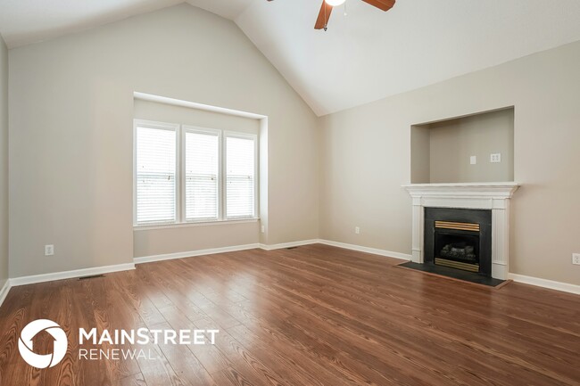 Photo - 249 Linville Ln