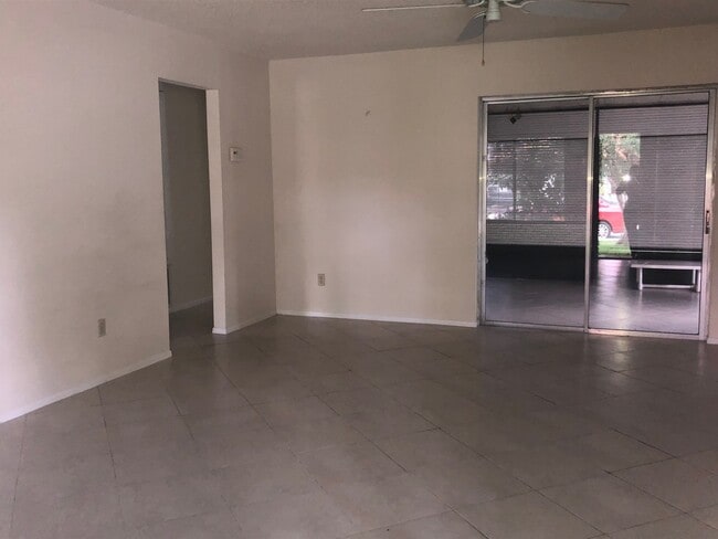 Photo - Williamsburg/Seaworld area