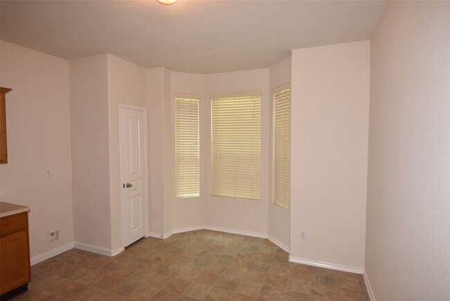 Photo - 16807 Mammoth Springs Dr