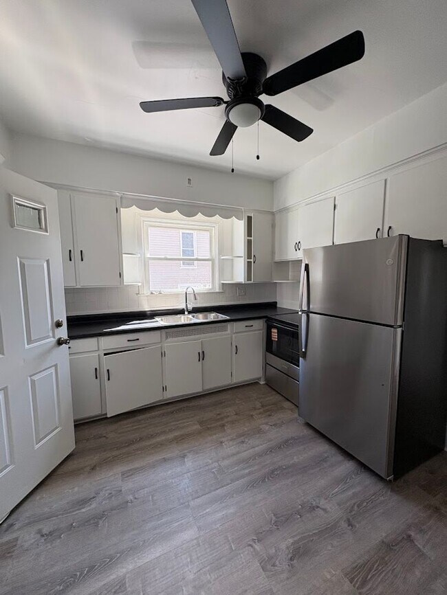 Photo - Three bedroom two bathroom home for rent