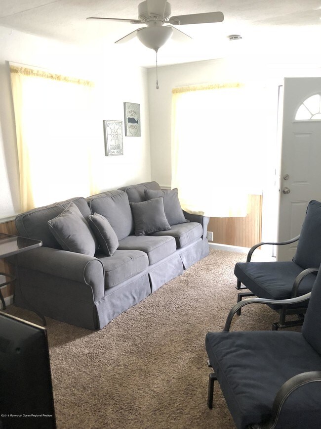 Photo - 1834 Parkway Casa