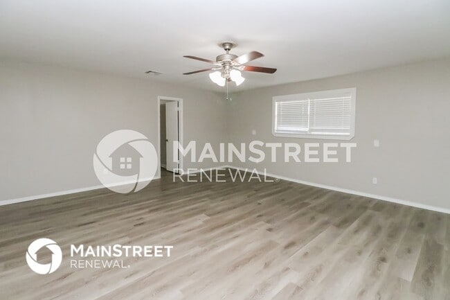 Photo - 1119 Elmhurst St