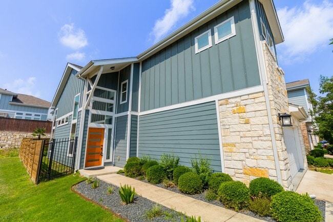 Photo - Amazing and peaceful 3/2.5 home in Austin!