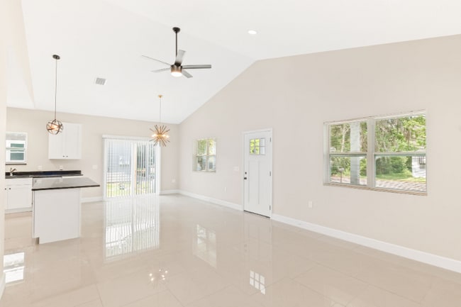 Photo - 2770 Schaller Rd
