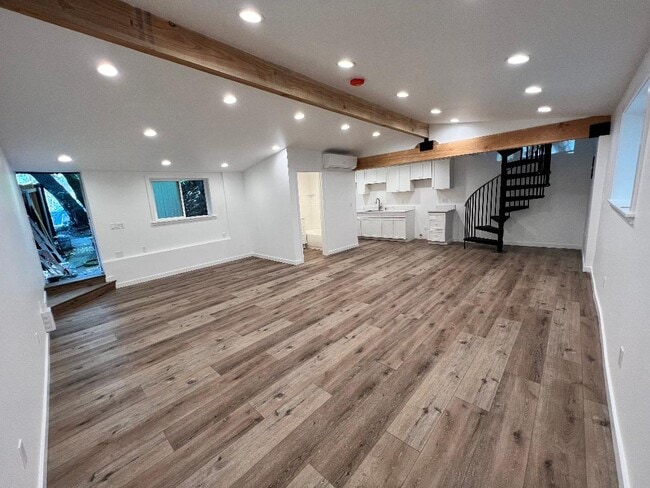 Photo - 1200 Old Topanga Canyon Rd