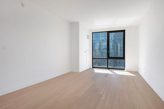 Photo - 21 West End Ave