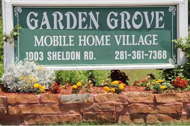 Photo - Garden Grove Mobile Home Village