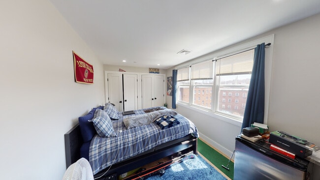 Building Photo - 15 Lanark Rd Unit 3 Rental