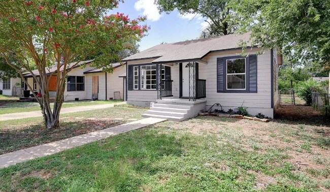 Photo - 505 Wright Ave