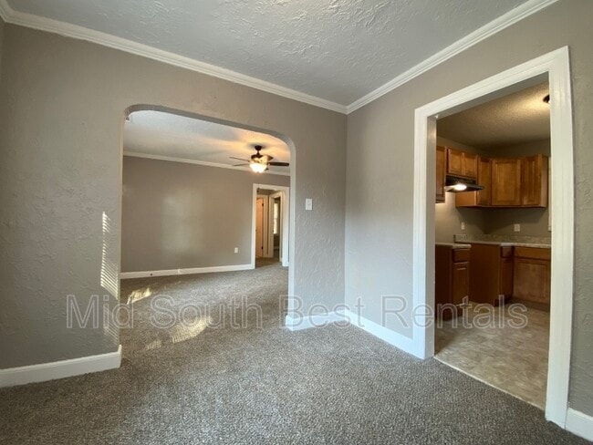 Photo - 1106 Marlin Rd