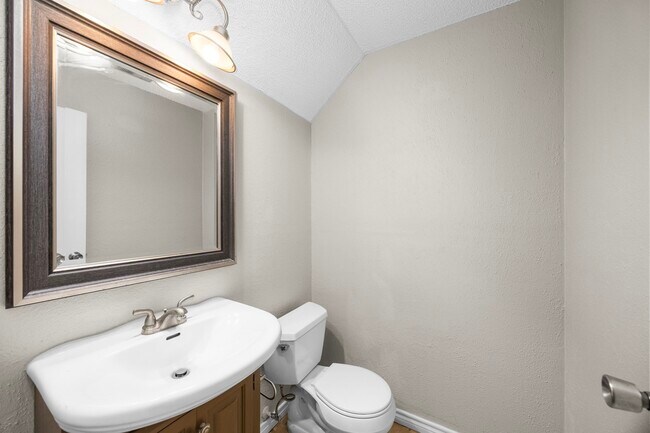 Photo - 11002 Hammerly Blvd Unit 214