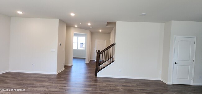 Photo - 6508 Fair Rdg Ln