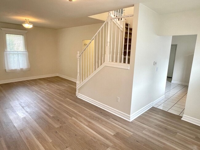 Photo - Boise Neighborhood 3-Story Victorian, Walk...