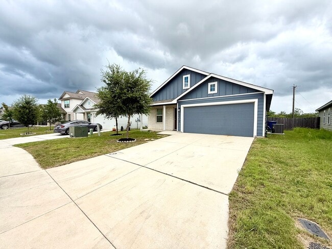 Photo - Gorgeous 3-bedroom, 2 Bathroom, Minutes from Randolph AFB