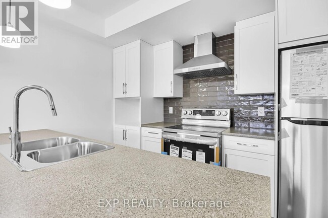 Photo - 230 Cypress St