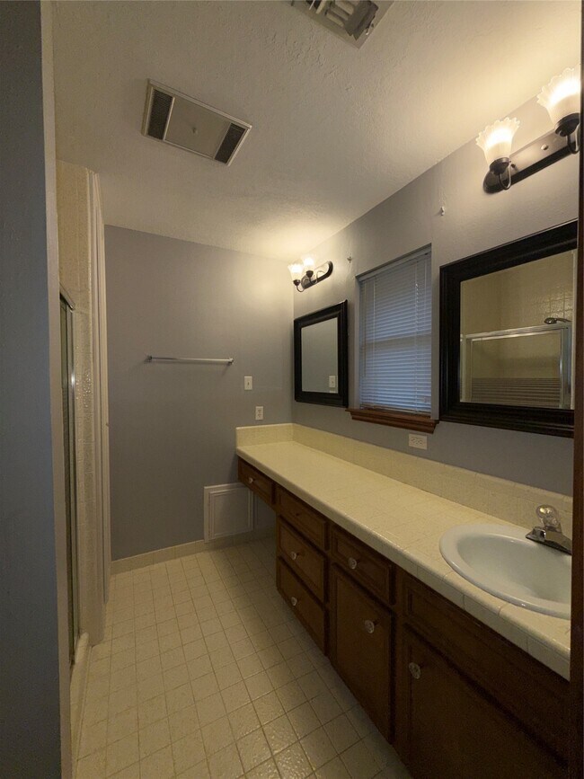 Photo - 16 Golf Vw Mnr