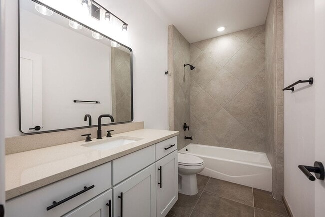 Photo - New in Picacho Hills