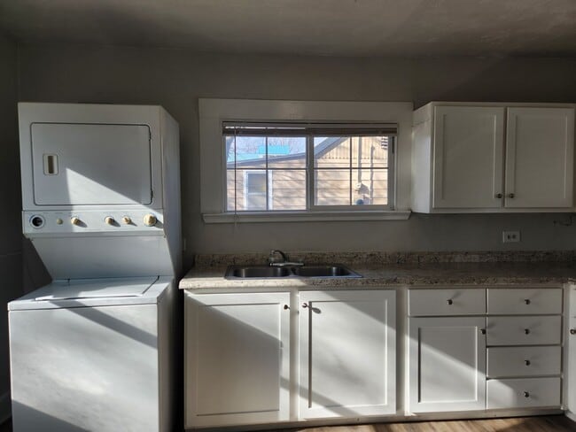 Photo - Cute 2 bedroom 1 bath Middleton Home coming up for rent!