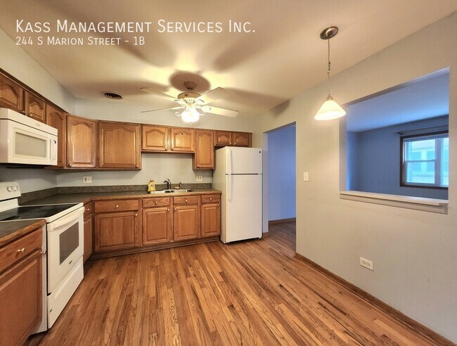 Photo - 244 S Marion St Unidad 1B