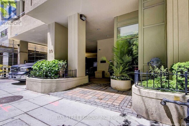 Photo - 30 Hayden St Unit 405