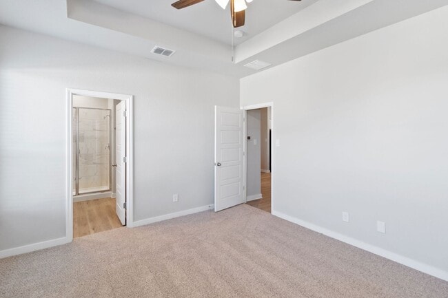 Photo - Stunning 4x2.5 Luxury Duplex in Buda, TX!