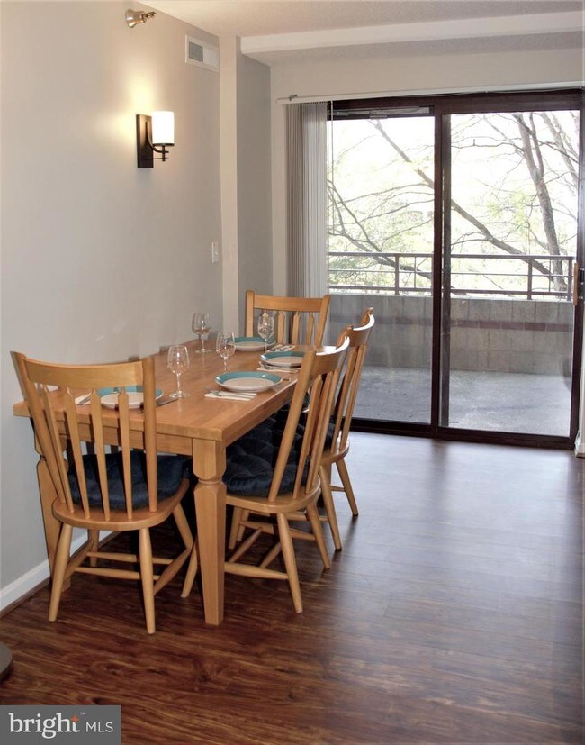 2400 Clarendon Blvd Apartment Unit 316 Arlington, VA