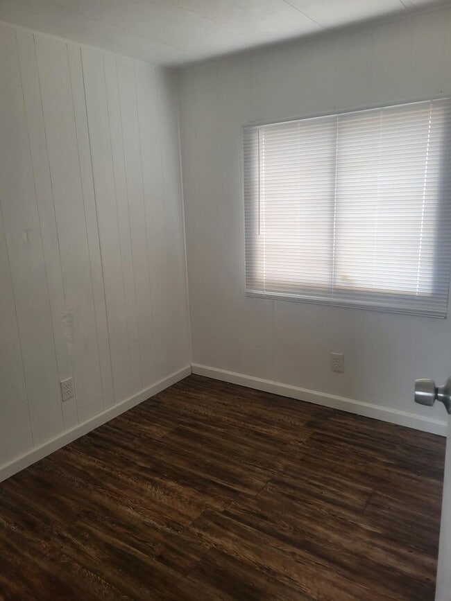 Photo - 3 Bed 2 Bath