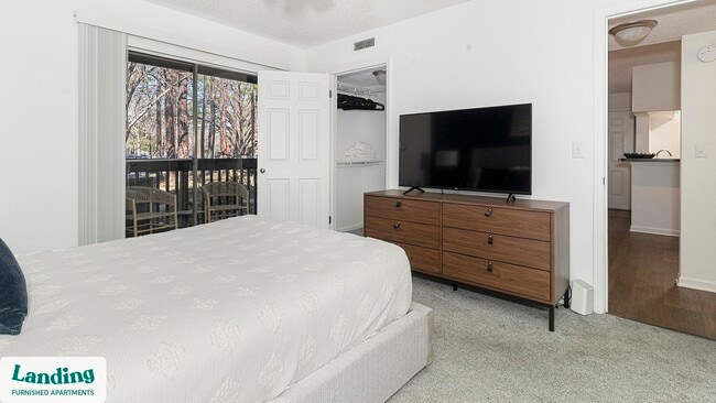 Photo - 10263 Whispering Forest Dr Unidad 605