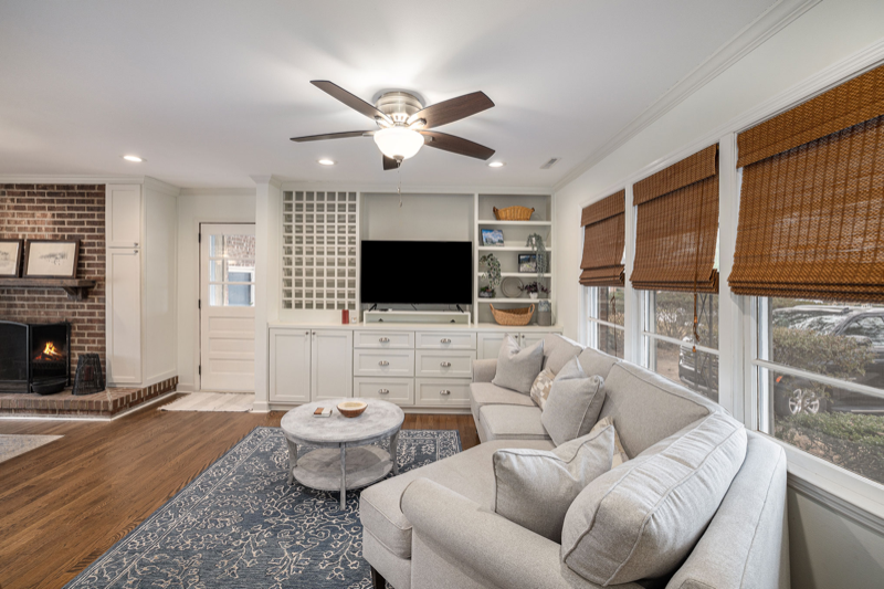 Photo - 826 Symmes Dr